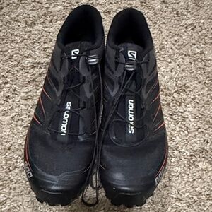 Salomon Black Men's Trail Running Shoes with Red Accents